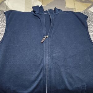 Daniel Cremieux Men's Zip Up Navy Vest Sweater